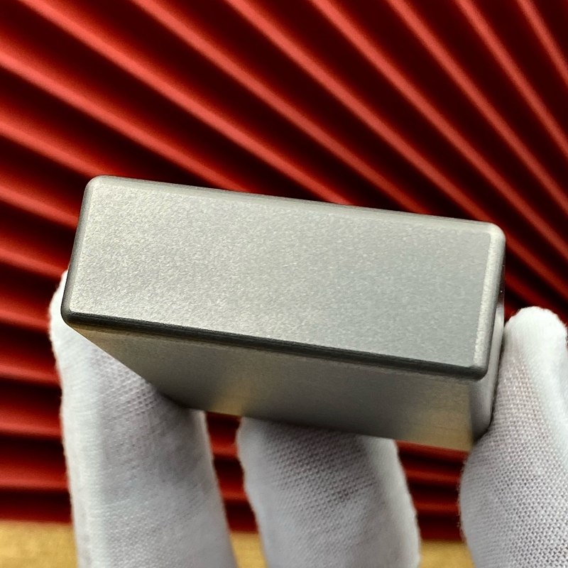 EDC Titanium Alloy Square Box  - Camp Cutting Board recension och pris